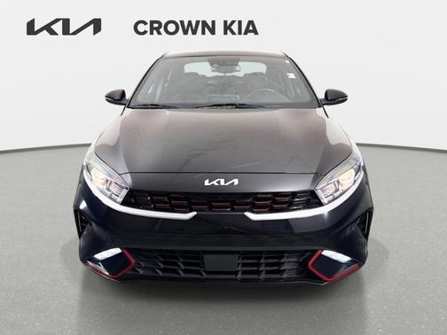 Aurora Black 2024 Kia Forte GT-Line