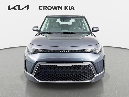 Gray 2025 Kia Soul LX