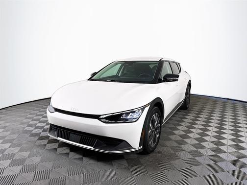2022 Kia EV6 Light