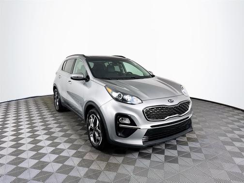 2022 Kia Sportage EX