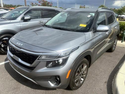 Steel Gray 2023 Kia Seltos S