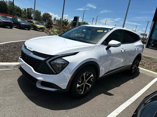 2023 Kia Sportage EX