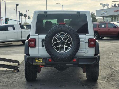 Bright White Clearcoat 2026 Jeep Wrangler Rubicon