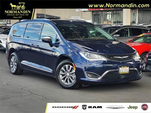 2019 Chrysler Pacifica Hybrid Limited
