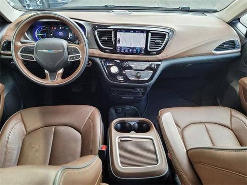 2019 Chrysler Pacifica Hybrid Limited