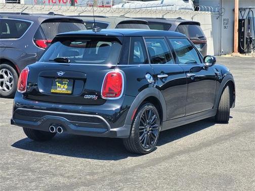 2024 MINI Hardtop Cooper S