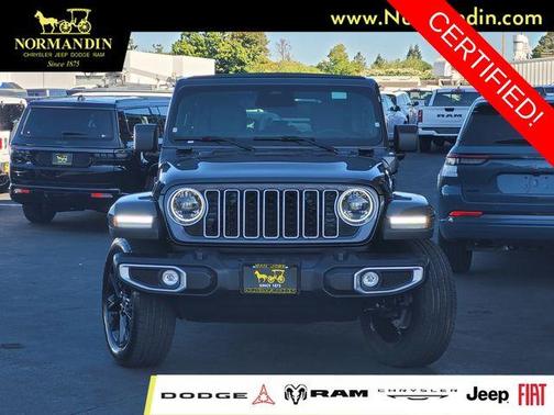 Granite Crystal Clearcoat Metallic 2025 Jeep Wrangler 4xe Sahara