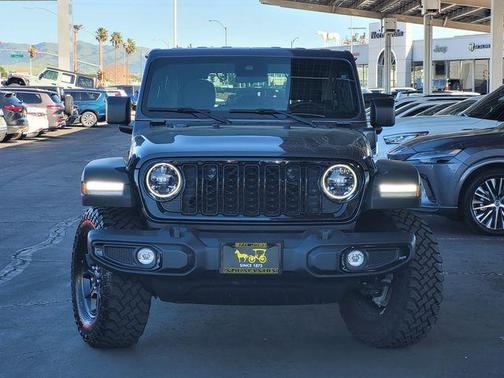 2025 Jeep Wrangler 4xe Sport