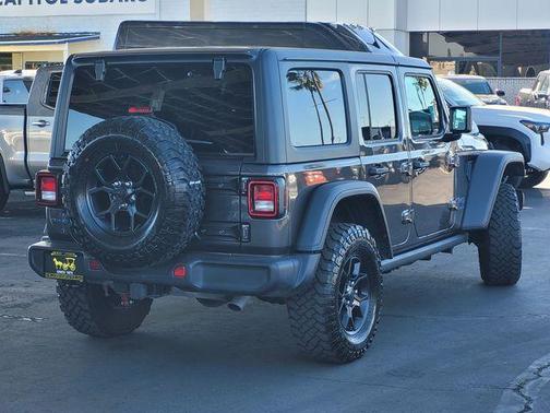 2025 Jeep Wrangler 4xe Sport