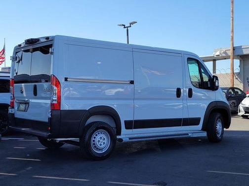 Bright White Clearcoat 2025 RAM ProMaster 2500 Base