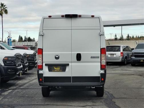 2026 RAM ProMaster 3500 High Roof