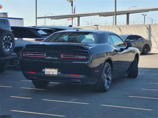 2023 Dodge Challenger SXT