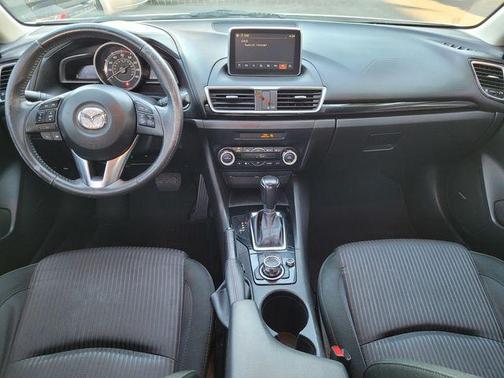 2016 Mazda Mazda3 i Touring