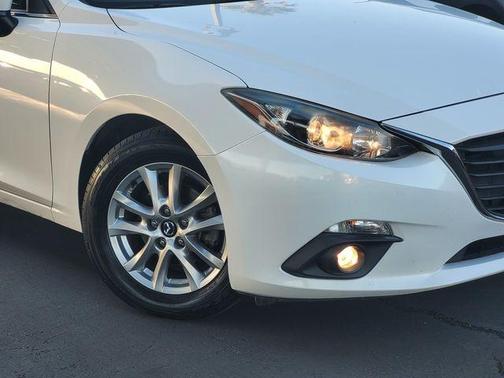 2016 Mazda Mazda3 i Touring