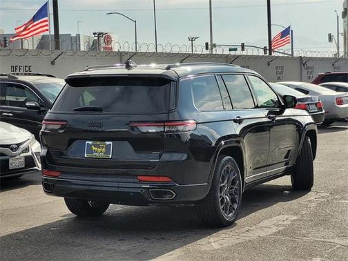 2025 Jeep Grand Cherokee L Summit