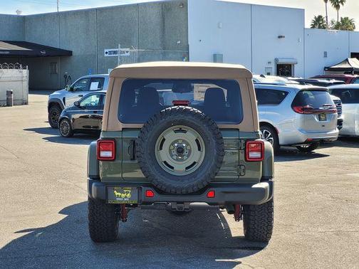 2026 Jeep Wrangler Sport