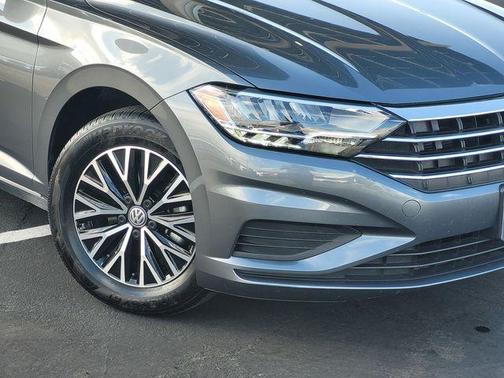Platinum Gray Metallic 2021 Volkswagen Jetta 1.4T S