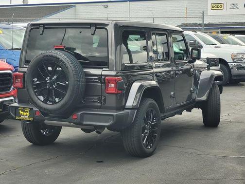 2025 Jeep Wrangler 4xe Sahara