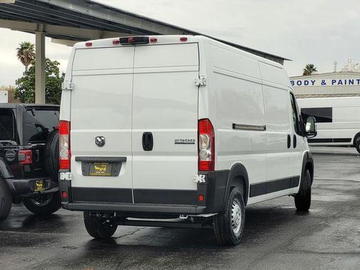 2026 RAM ProMaster 2500 High Roof
