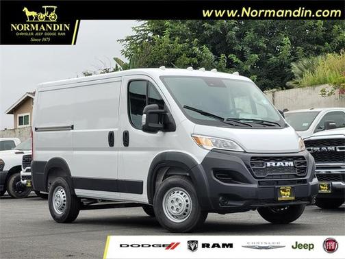 2025 RAM ProMaster 1500 Low Roof