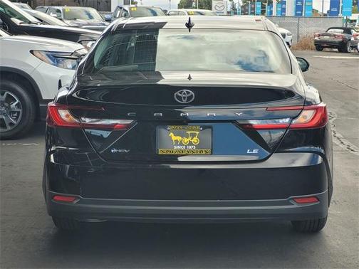 2025 Toyota Camry LE