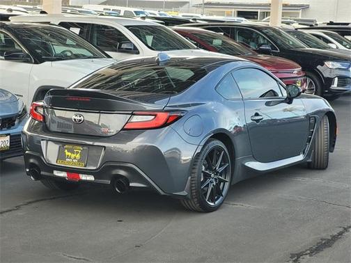 2025 Toyota GR86 Premium