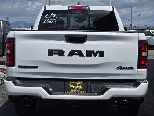 Bright White Clearcoat 2026 RAM 1500 Big Horn/Lone Star