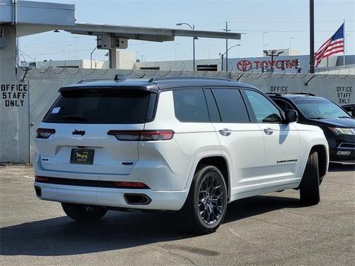 2025 Jeep Grand Cherokee L Summit