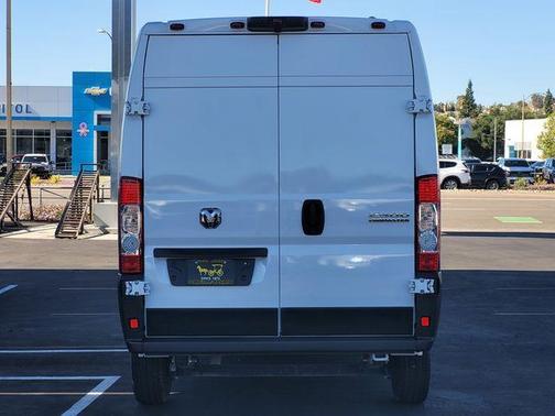 Bright White Clearcoat 2025 RAM ProMaster 2500 High Roof