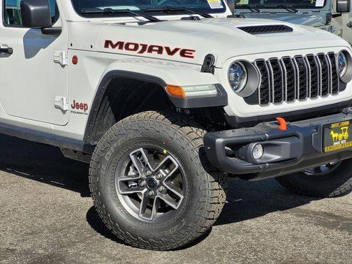2026 Jeep Gladiator Mojave