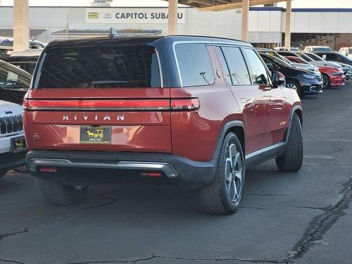 2023 Rivian R1S Adventure Quad Motor Large Pack