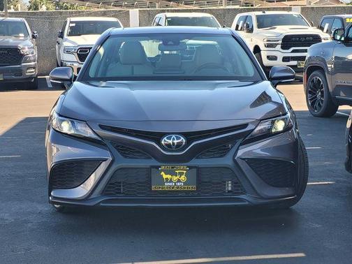 Predawn Gray Mica 2024 Toyota Camry SE