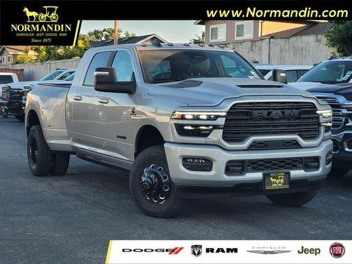 Silver Zynith 2026 RAM 3500 Laramie