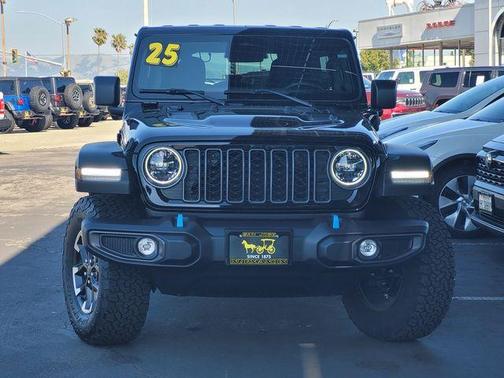 Black Clearcoat 2025 Jeep Wrangler 4xe Rubicon