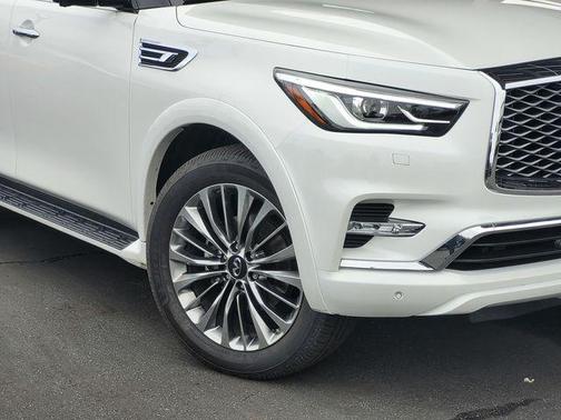 2021 INFINITI QX80 SENSORY