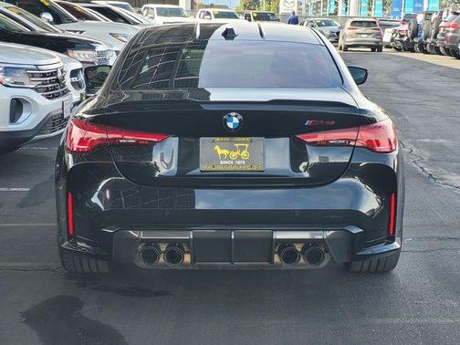 2025 BMW M4 CS