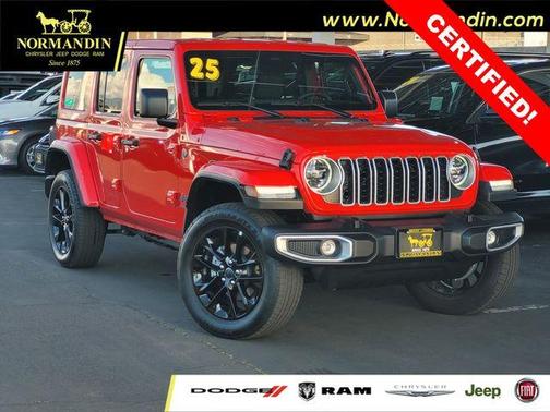 Firecracker Red Clearcoat 2025 Jeep Wrangler 4xe Sahara