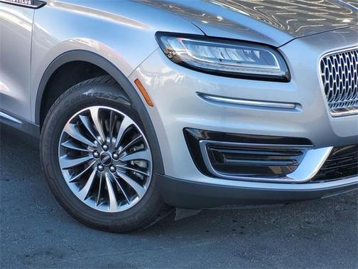 2020 Lincoln Nautilus Standard