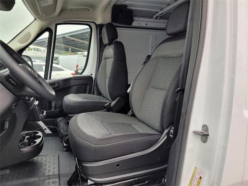 2026 RAM ProMaster 1500 Low Roof