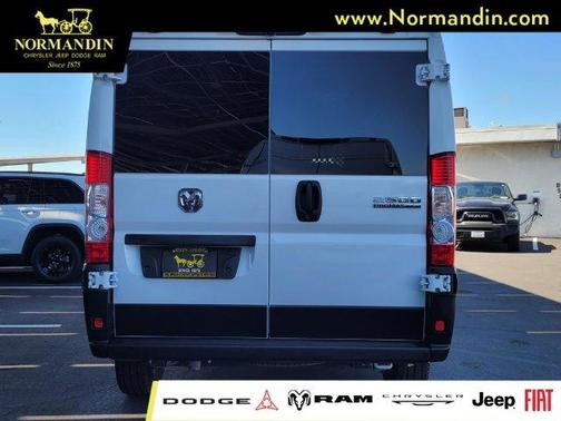 Bright White Clearcoat 2025 RAM ProMaster 2500 Base