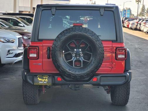 2025 Jeep Wrangler 4xe Sport