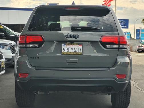 2019 Jeep Grand Cherokee Laredo