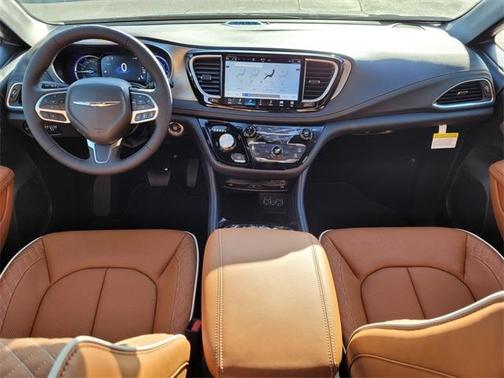 2025 Chrysler Pacifica Hybrid Pinnacle