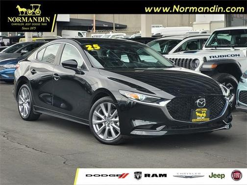 2025 Mazda Mazda3 FWD w/Preferred Package