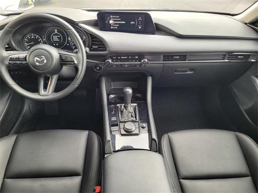 2025 Mazda Mazda3 FWD w/Preferred Package