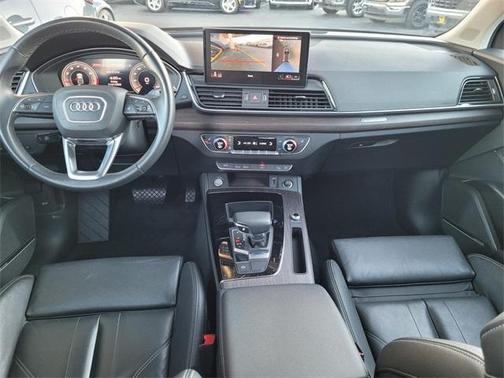 2024 Audi Q5 45 S line quattro Premium