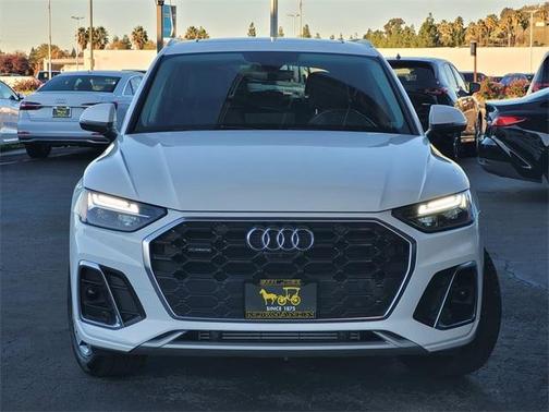 2024 Audi Q5 45 S line quattro Premium