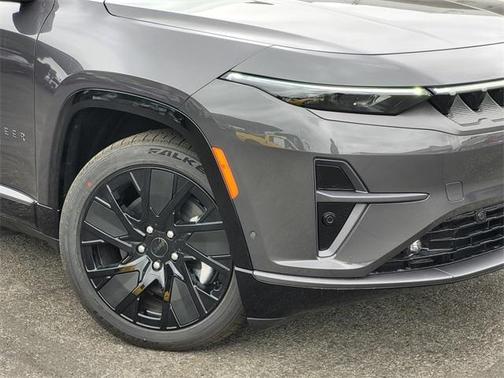 2025 Jeep Wagoneer S Launch Edition