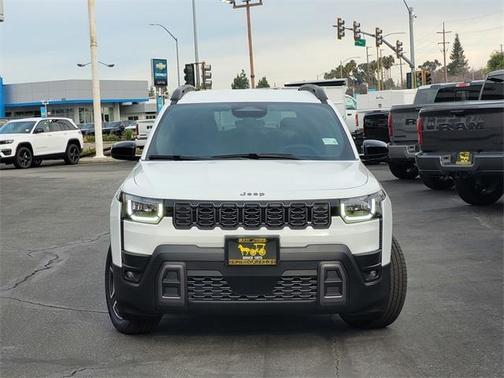 2026 Jeep Cherokee LAREDO/LIMITED