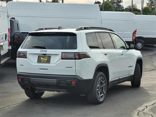 2026 Jeep Cherokee LAREDO/LIMITED